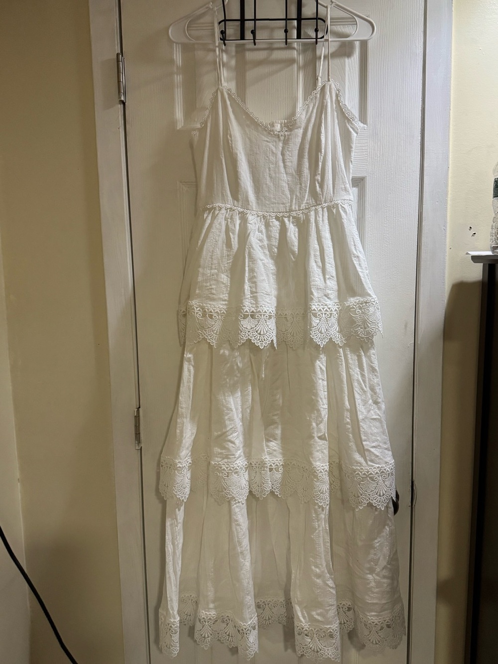 Free The Roses White Lace Tiered Maxi Dress Size S Nwot - Picture 6 of 14